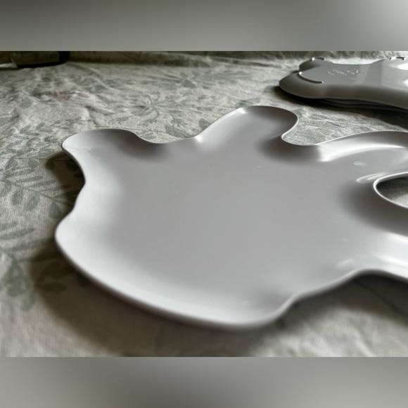 Zak! Designs set of 4 Micky Mouse Glove plates - Picture 3 of 5